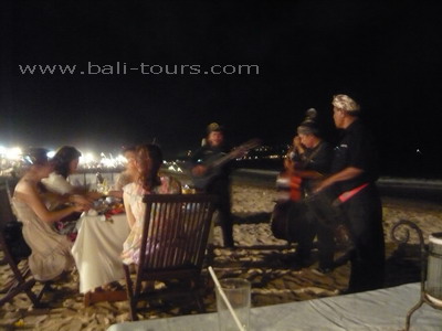 ジンバラン・カフェのようす２