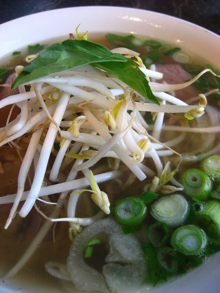 DONG KHANH フォー