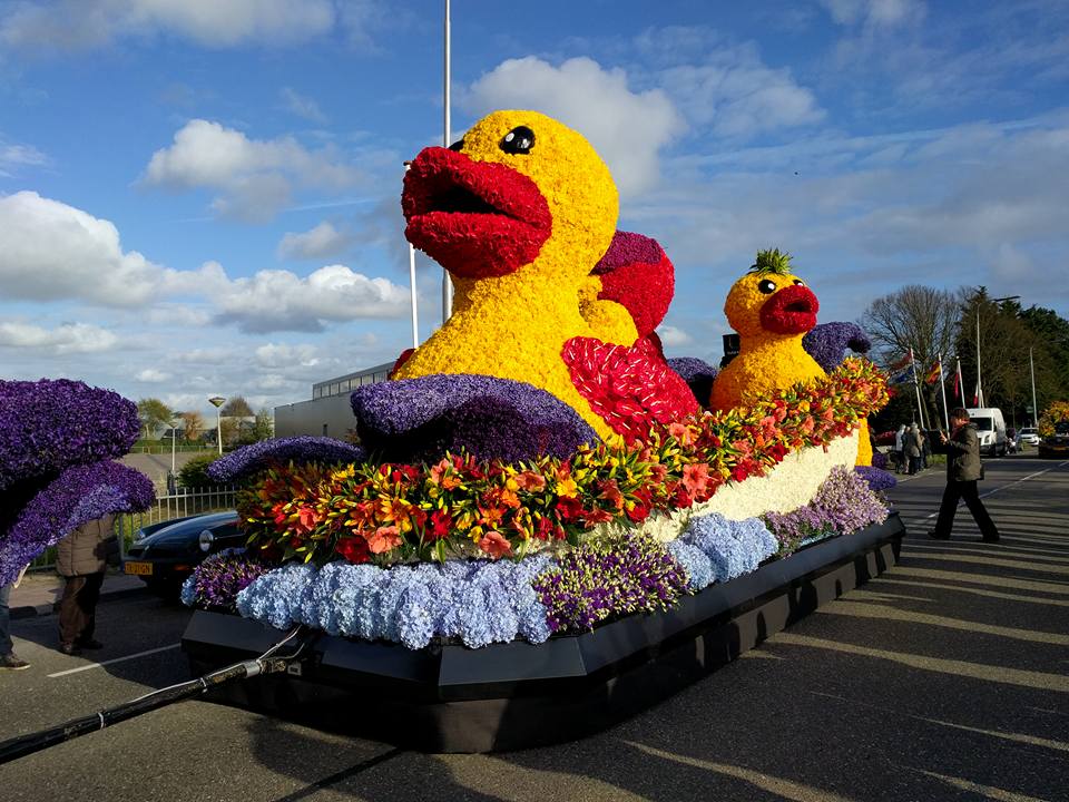 フラワーパレード