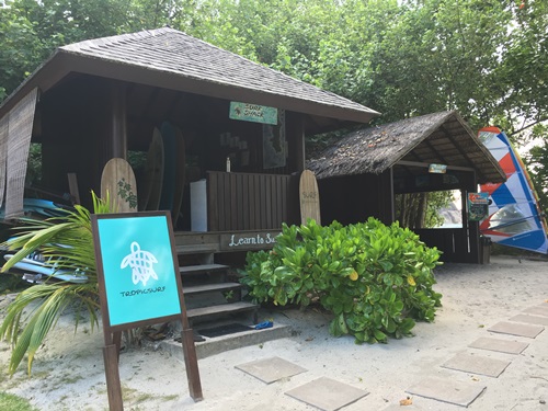 サーフスクール