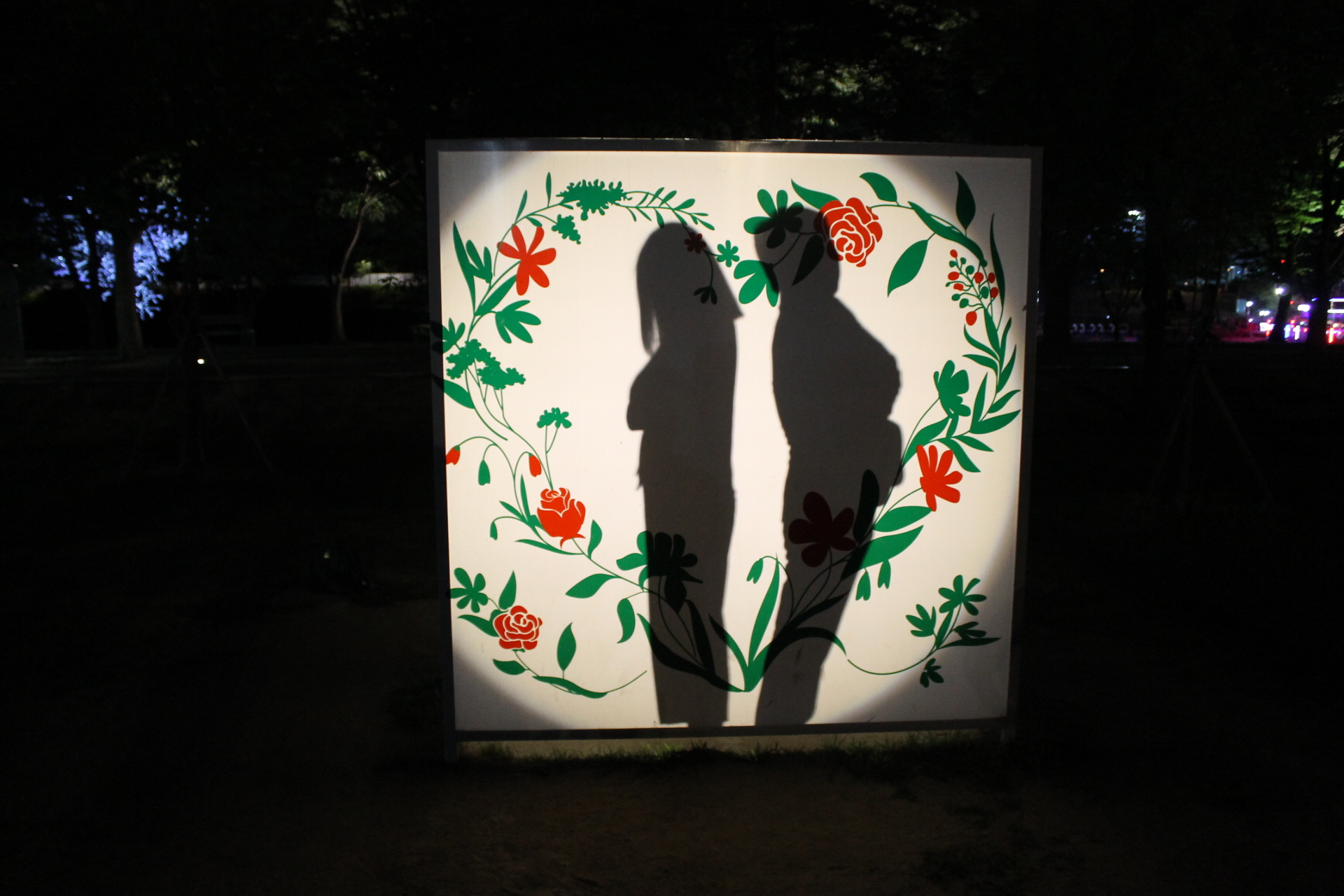 ライトアップシルエット