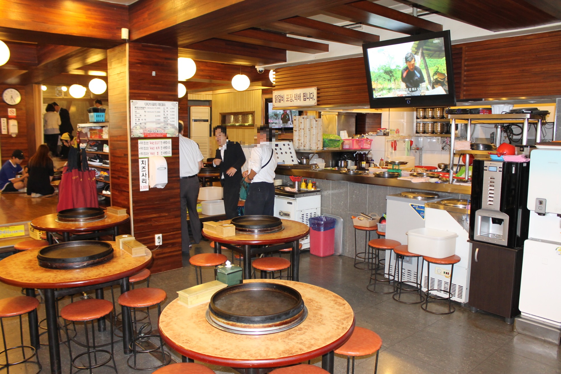 タッカルビ店内