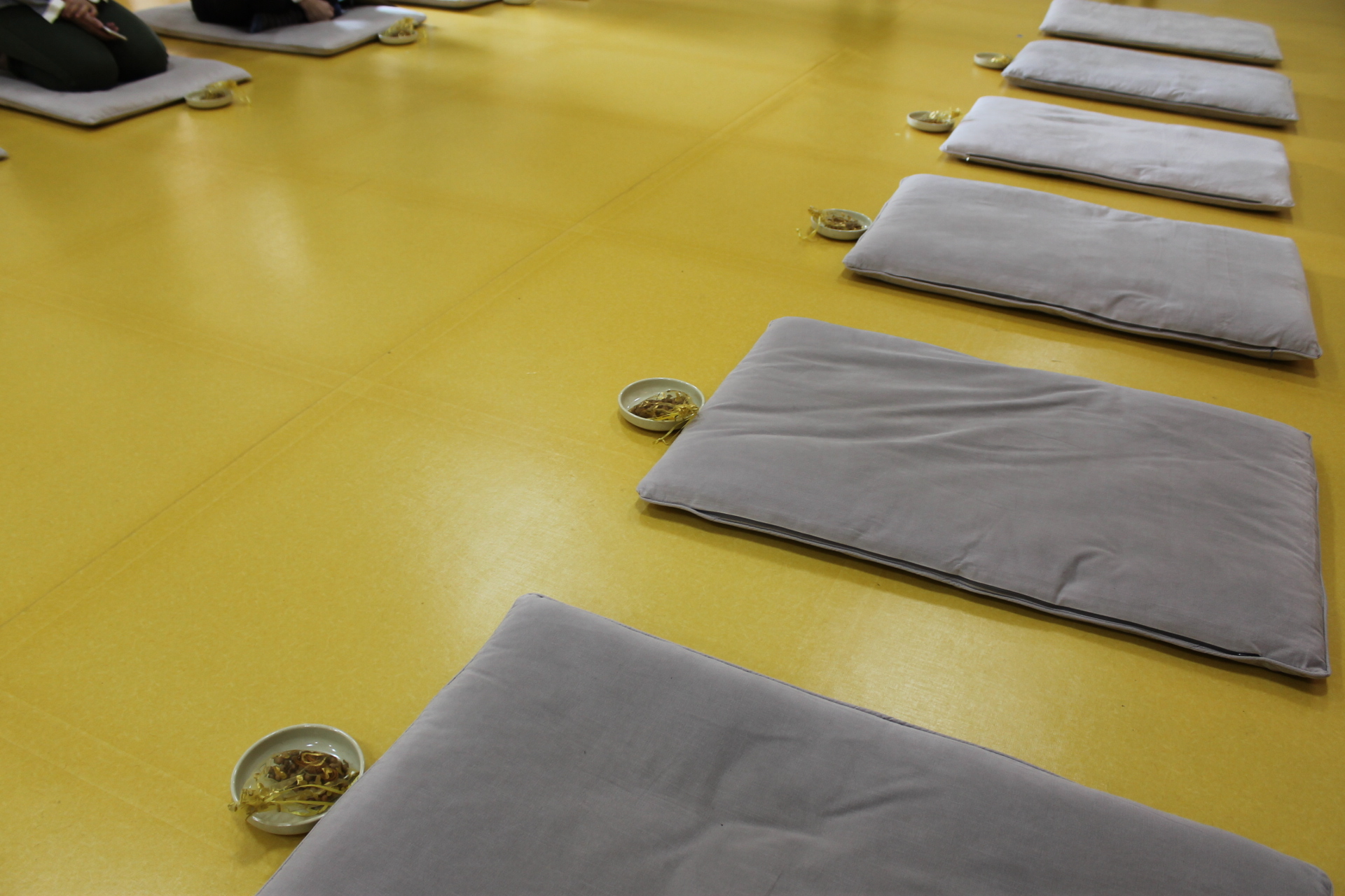 数珠作り座布団