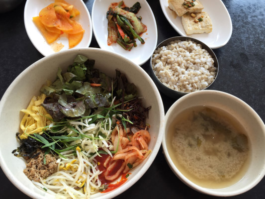 青麦祭りはやっぱりポリビビンパ