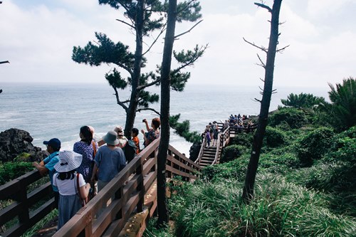 大浦柱状節理帯