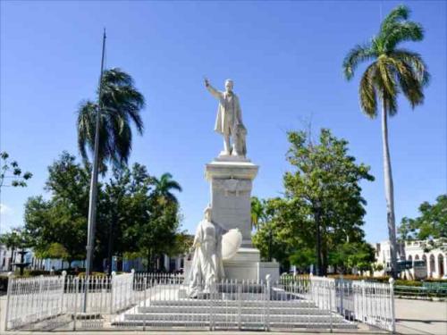 シエンフエゴス