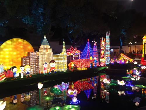 豫園ランタン祭り８