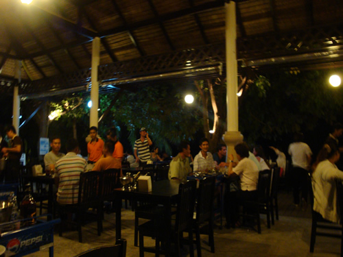 サビアン　店内