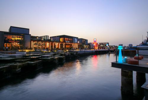 モダンコーナー