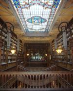 レロ　ステンドグラス