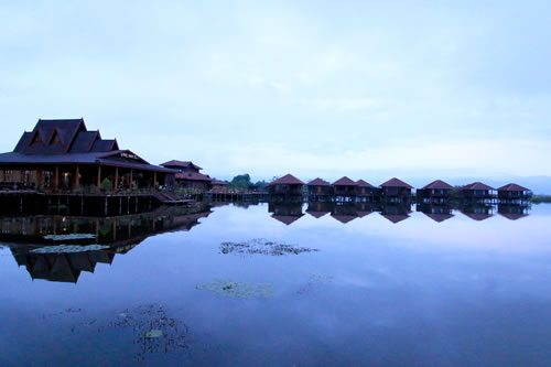 シュエインターフローティングリゾート1