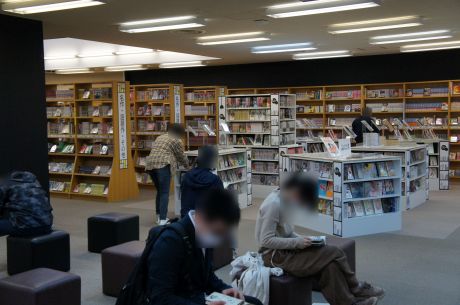 横手市増田まんが美術館8