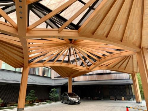 「フォーシーズンズホテル京都」