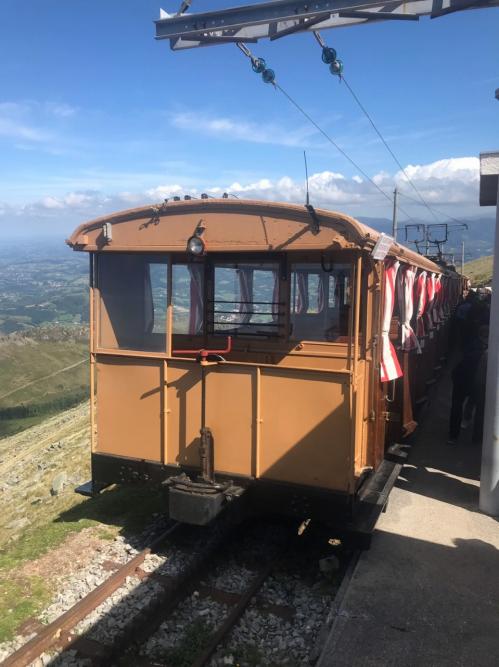 ラ・リューヌ登山列車