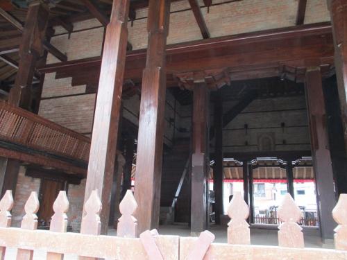 カスタマンダプ寺院１