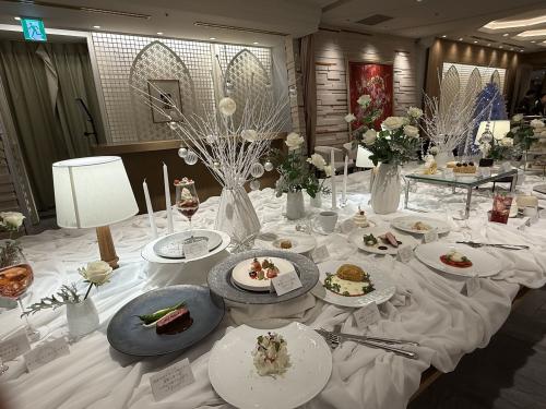 アニヴェルセル