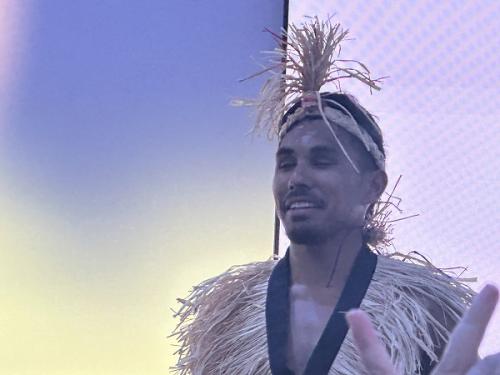 オーストラリア