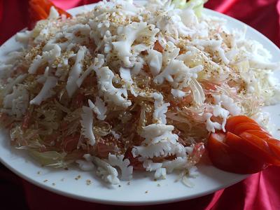 ハロン湾でのランチ