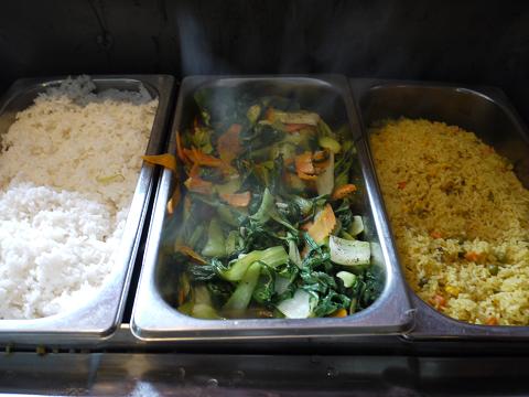 ハロン湾での朝食