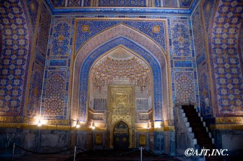 ティラカリメドレセ礼拝堂