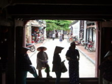 ホイアンの橋から