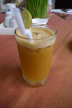 フルーツドリンク