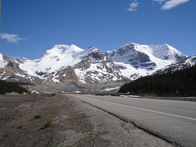 アサバスカ山とアンドロメダ山