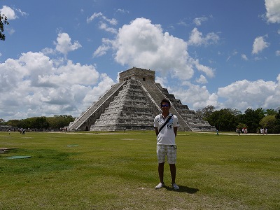 エルカスティージョを遠目から。