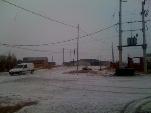 普通の街で6月半ばの初雪