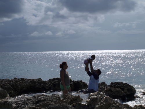 宿近くの海岸にて