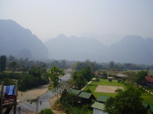 バンビエン宿から