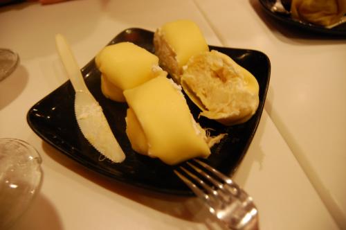 香港ドリアンスイーツ