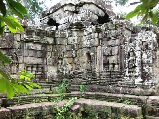 プラサットチュルン遺跡