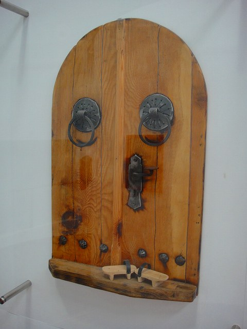 ボスニア・ヘルツェゴビナ4