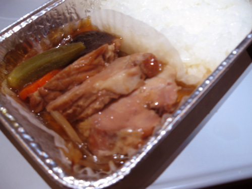 ジェットスター航空機内食01