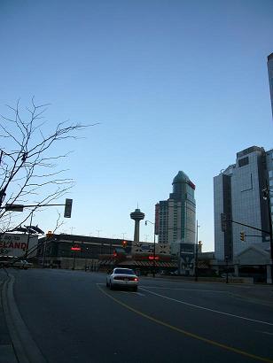 市内。てくてくお散歩。