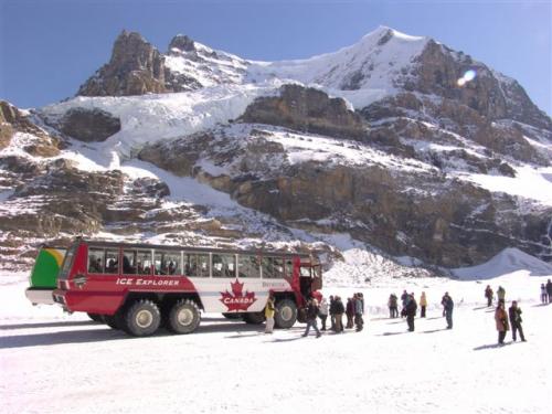 雪上車