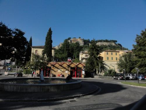 オルビエート駅前