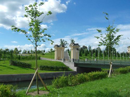 コンスタンチノフスキー宮殿01