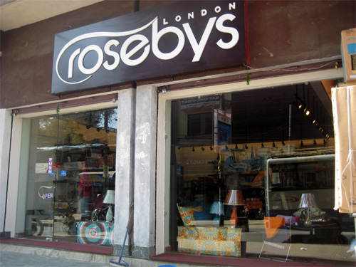 Rosebys LONDON 外観