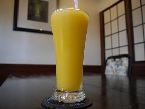 マンゴーシェイク