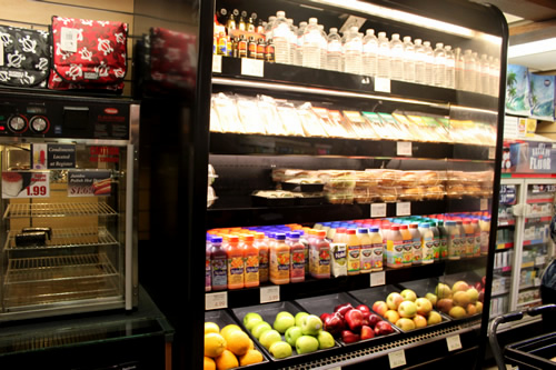 お水やジュース、サンドイッチなどはもちろん