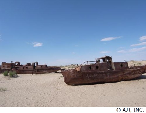 ムイナク「船の墓場」