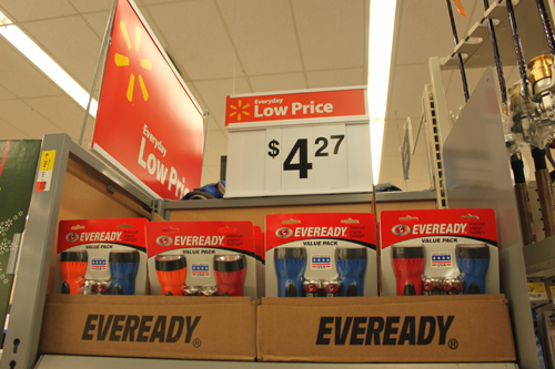 懐中電灯は2つセットで4ドル27セント