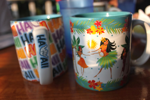 お土産モノみたいなマグがやけにかわいい