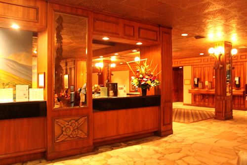 高級感漂うフロント