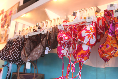 かわいいビキニ