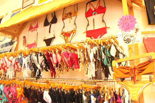 スポーティなデザインが多め&安い!