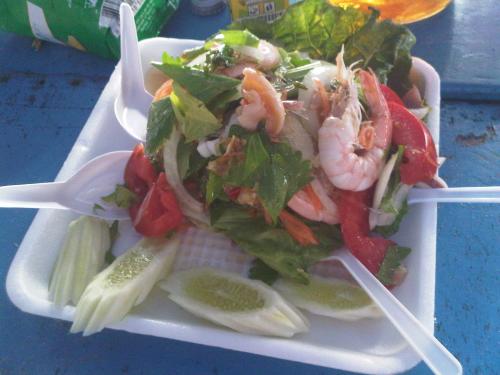 ヤムウンセン・タレー