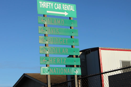 少々すり切れていますが…AVISは左